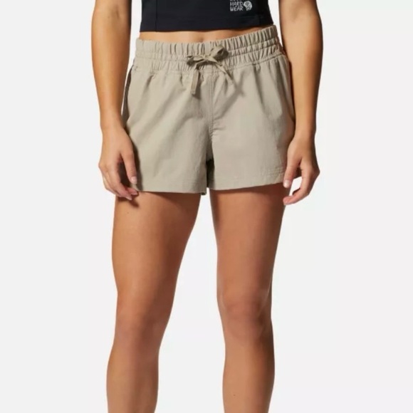 Mountain Hardwear Pants - MOUNTAIN HARDWEAR - Basswood Pull-On Short - Women's